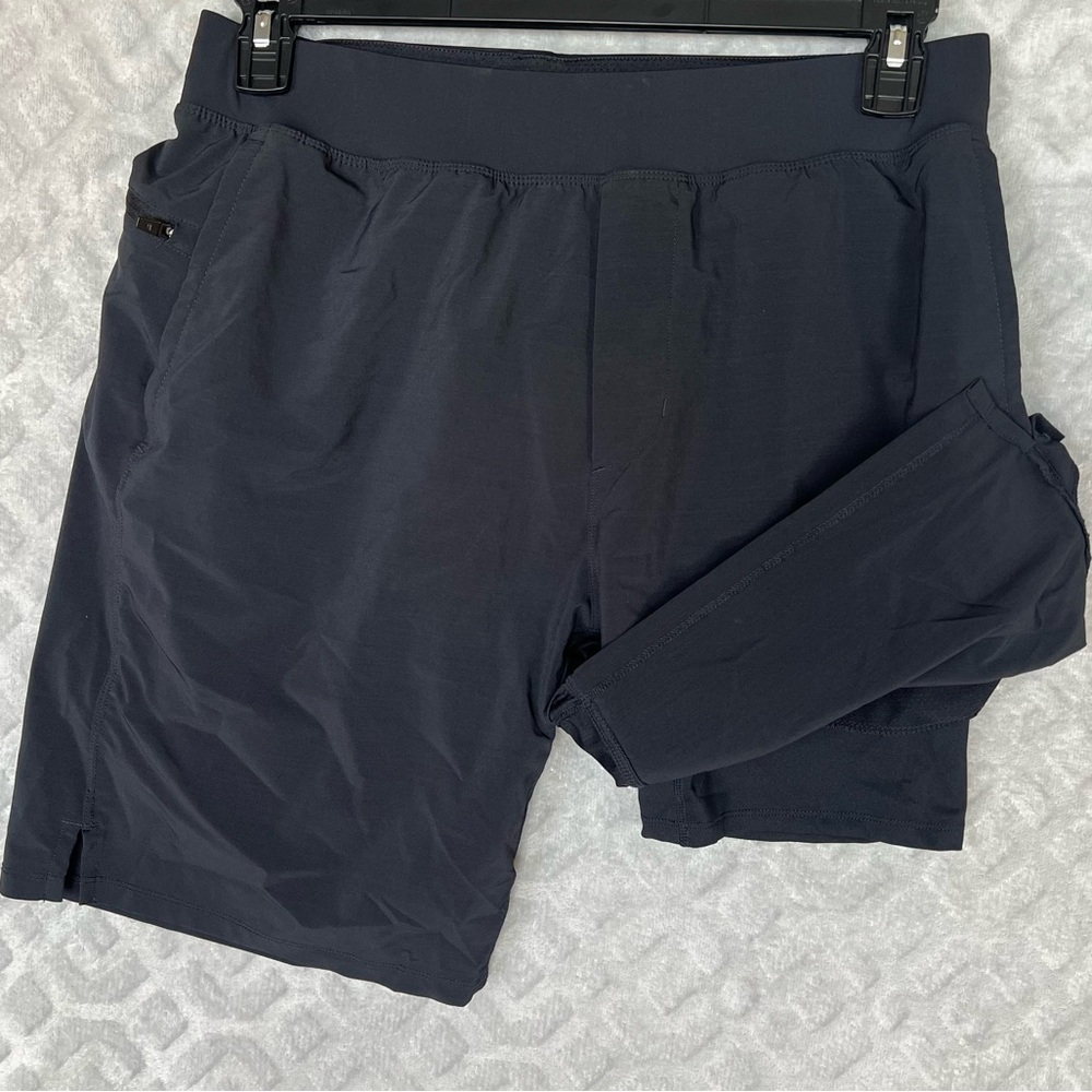 Fabletics Men’s Black Athletic Lined Shorts Size L